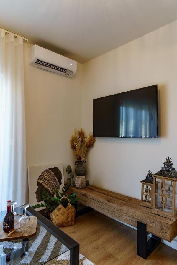 Graffitisuites#Cactus Thessaloníki Ngoại thất bức ảnh